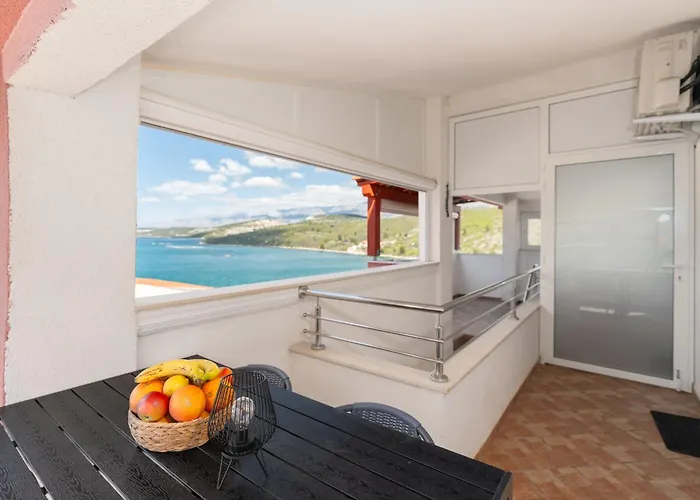 Mia-2 By Interhome Lägenhet